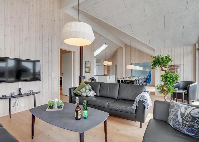 In Sydals With Kitchen Sarup