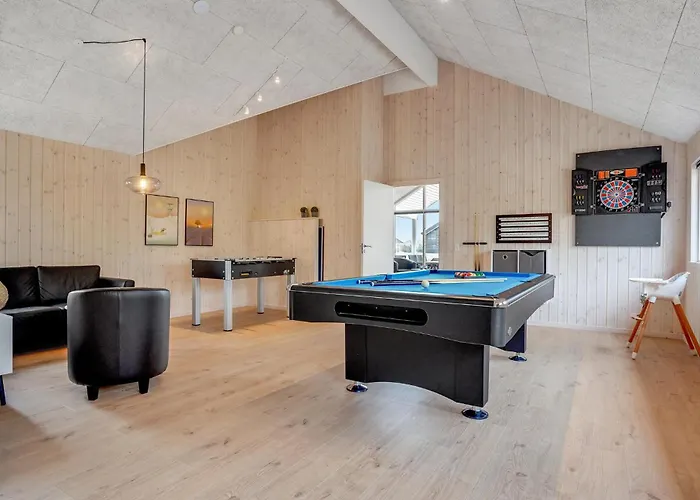 In Sydals With Kitchen *